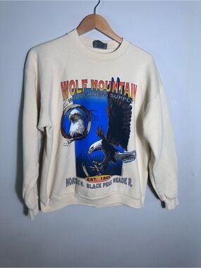 Vintage Wolf Mountain Cream Crewneck Graphic Sweater